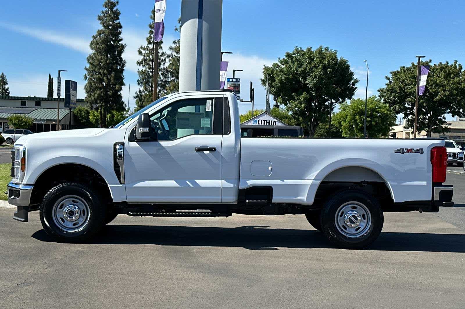 2024 Ford Super Duty F-250 SRW XL 4WD Reg Cab 8 Box 3