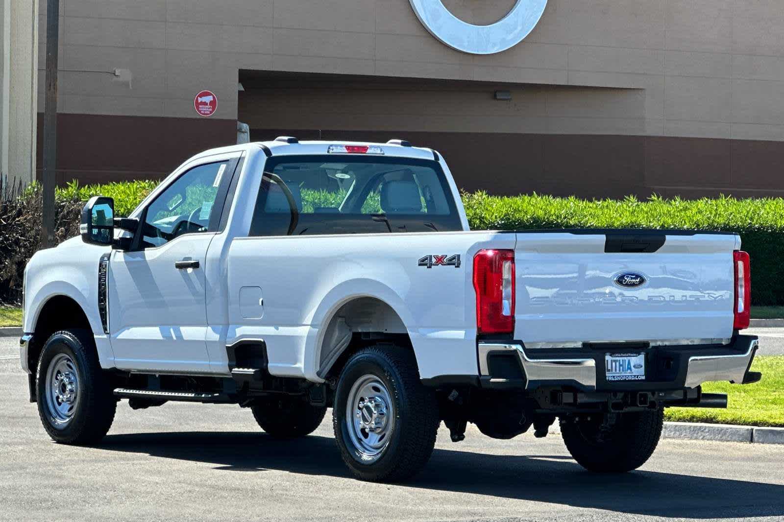 2024 Ford Super Duty F-250 SRW XL 4WD Reg Cab 8 Box 4