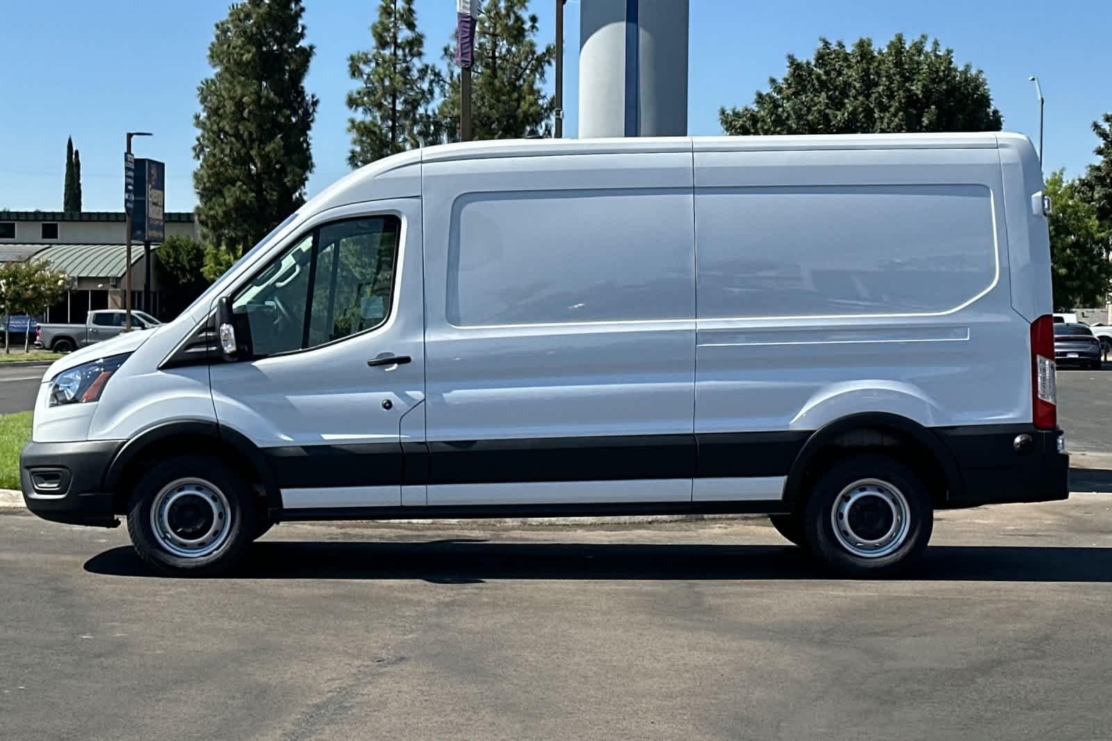 2024 Ford Transit BASE 5