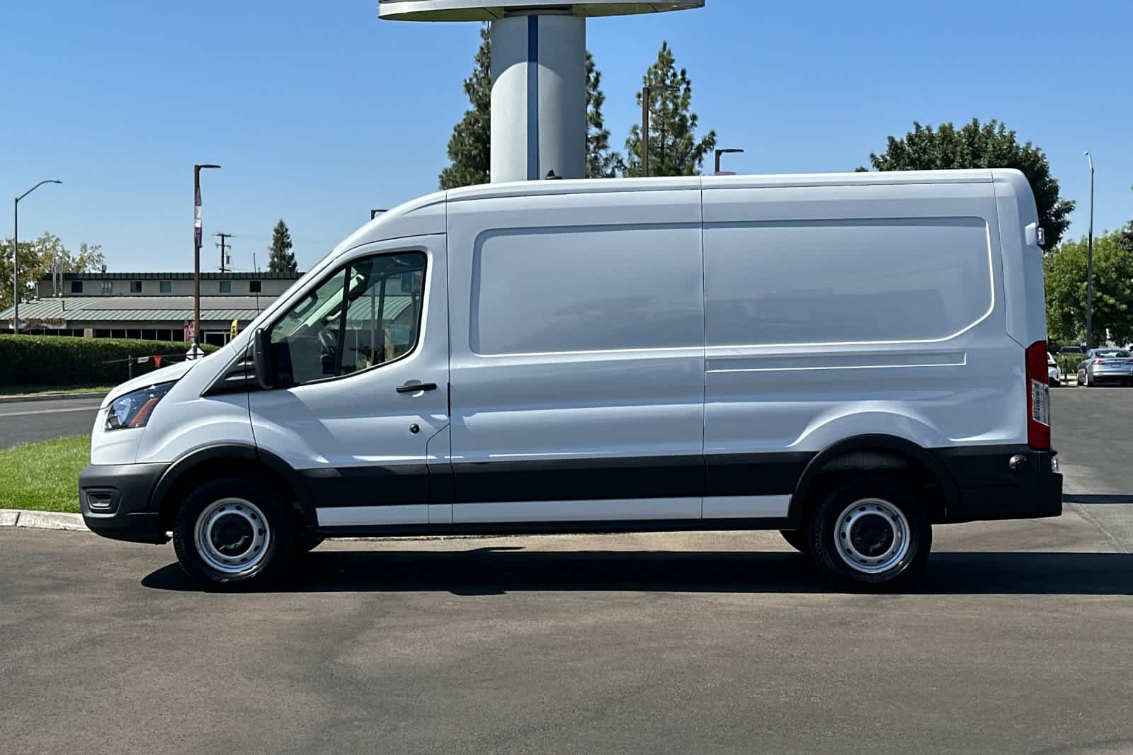 2024 Ford Transit BASE 5