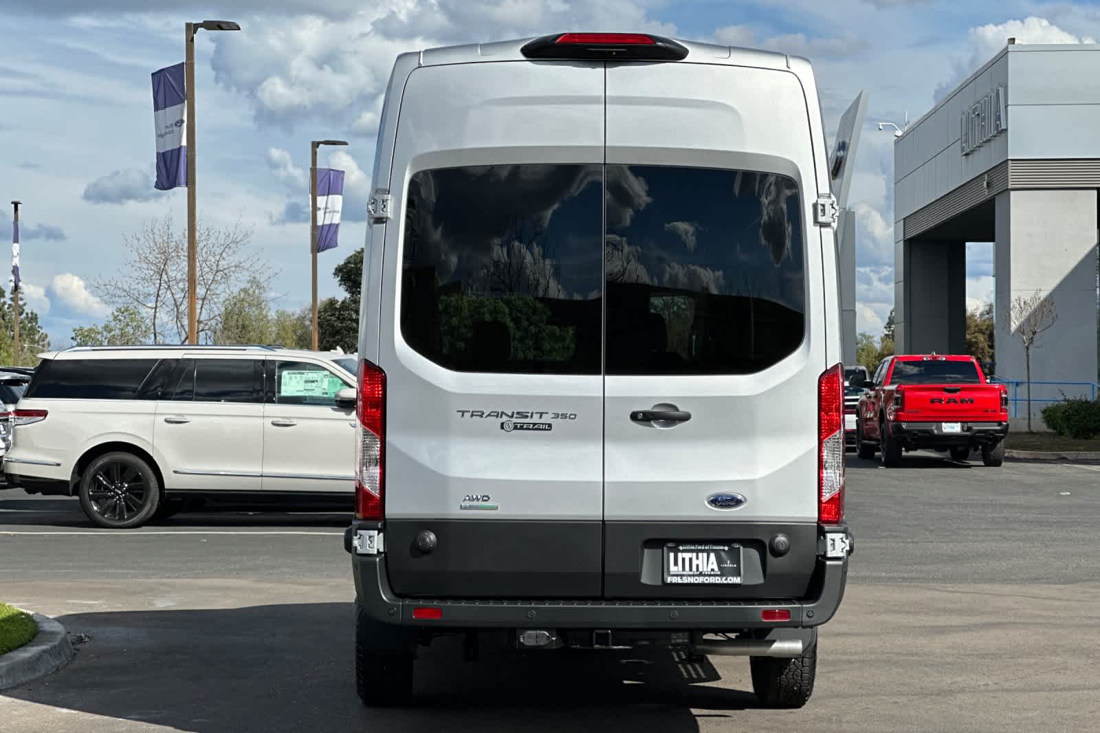 2023 Ford Transit  7