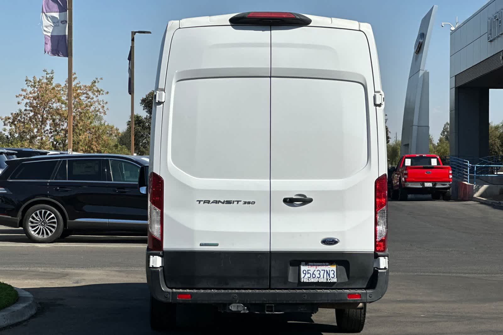 2022 Ford Transit  7