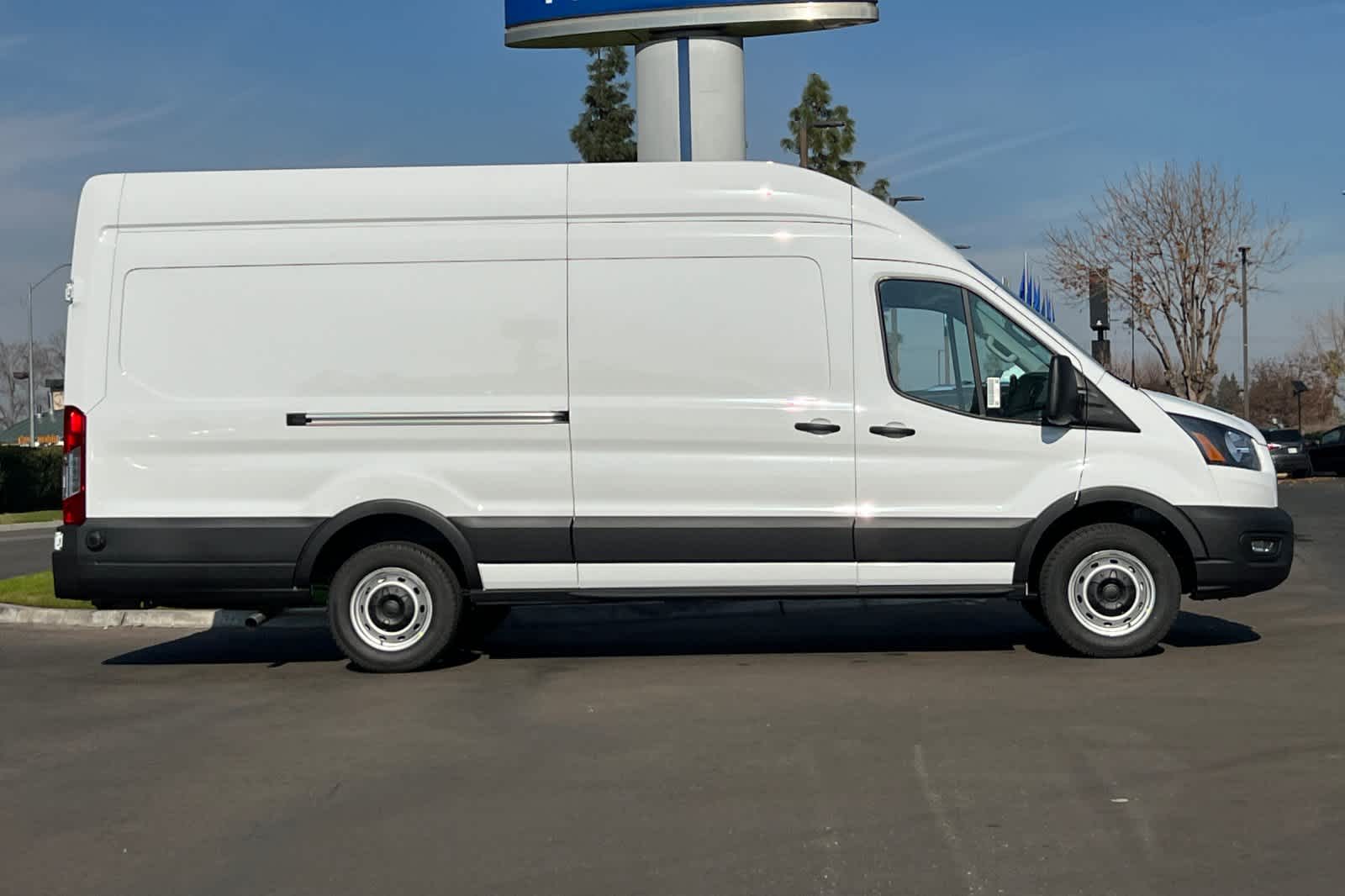 2024 Ford Transit  8