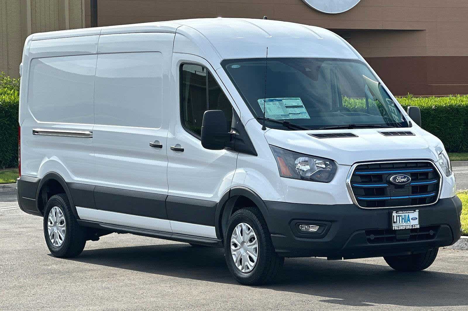 2023 Ford E-Transit BASE 8