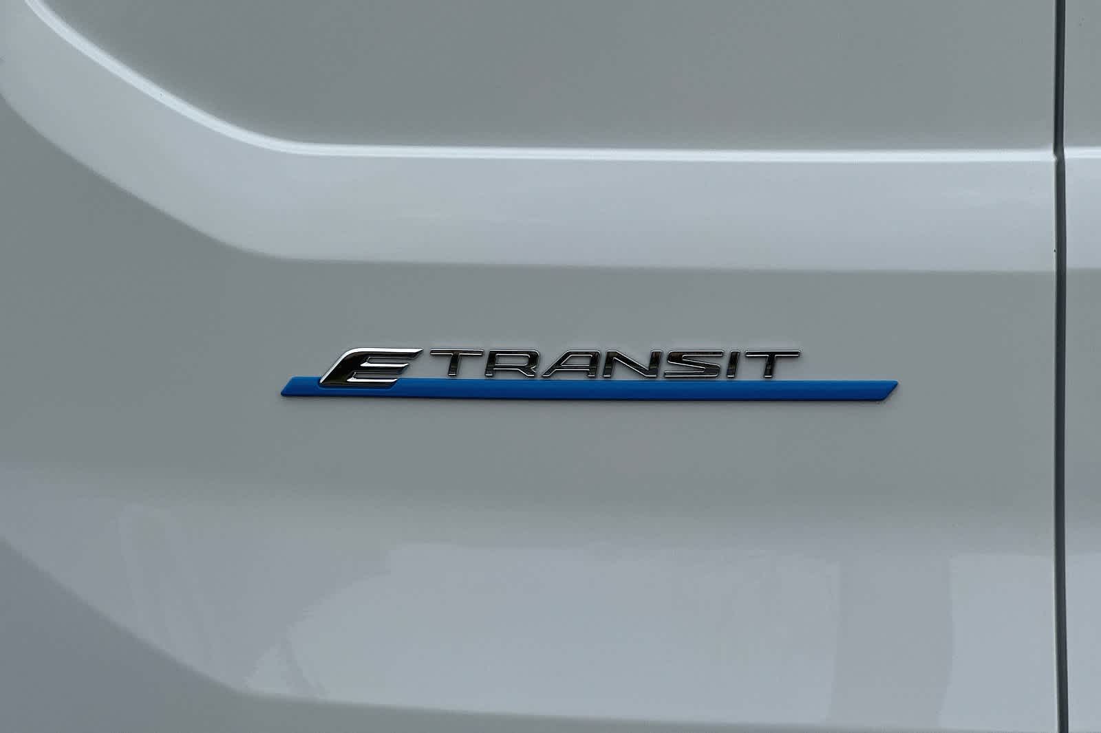 2023 Ford E-Transit BASE 26