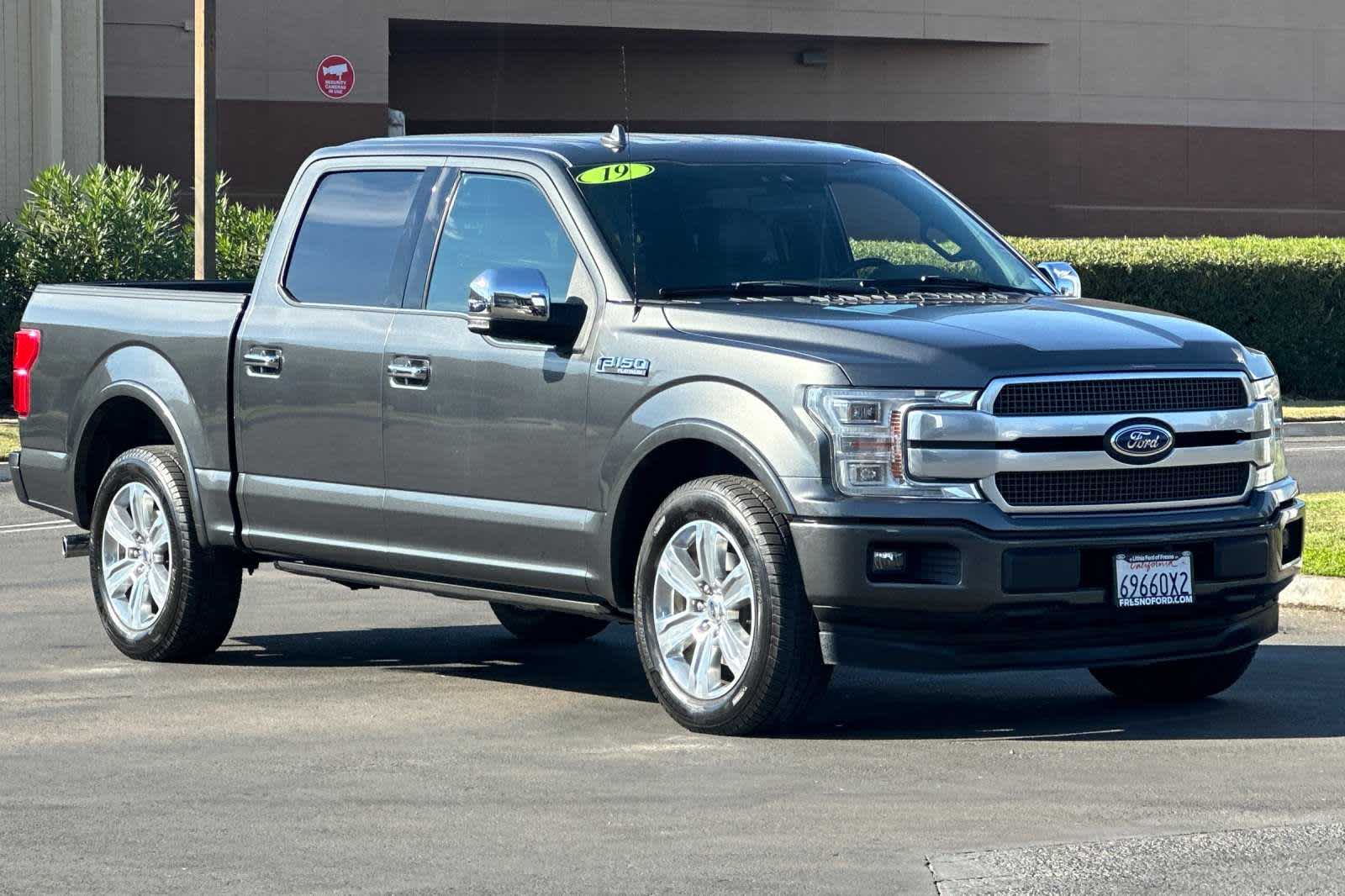 2019 Ford F-150 Platinum 2WD SuperCrew 5.5 Box 9