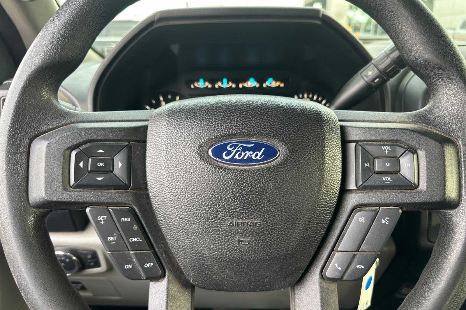 2018 Ford F-150 XL 2WD SuperCrew 5.5 Box 21