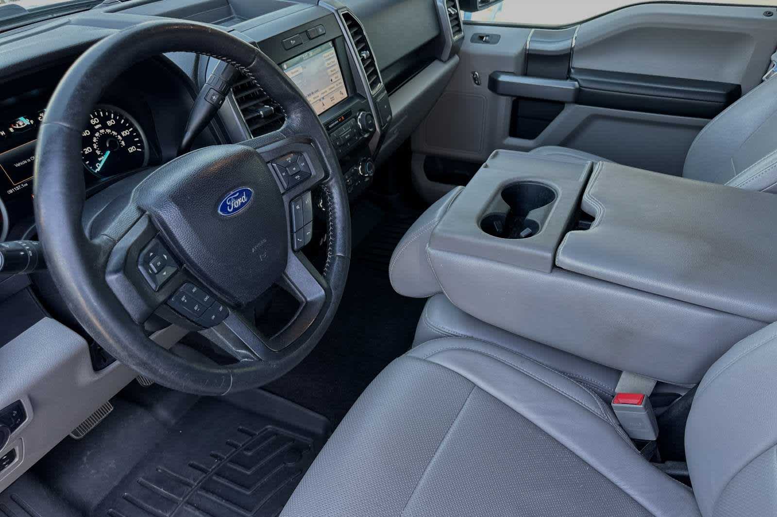 2019 Ford F-150 XLT 4WD SuperCrew 5.5 Box 11