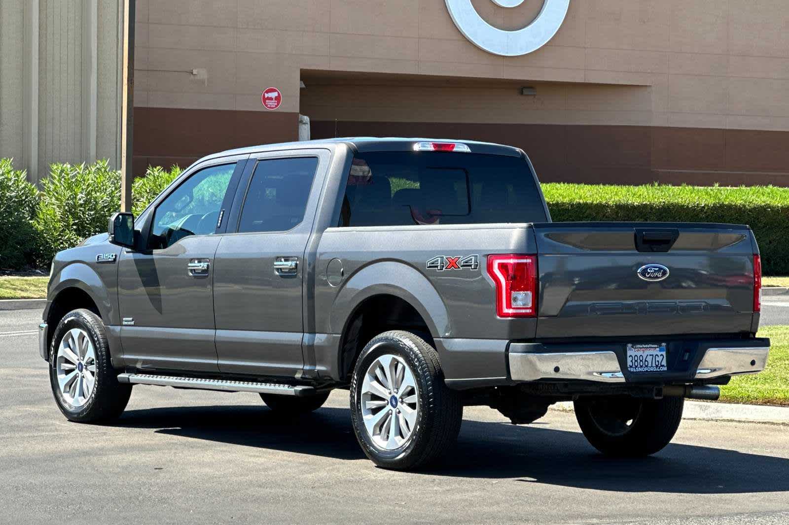 2017 Ford F-150 XLT 4WD SuperCrew 5.5 Box 6