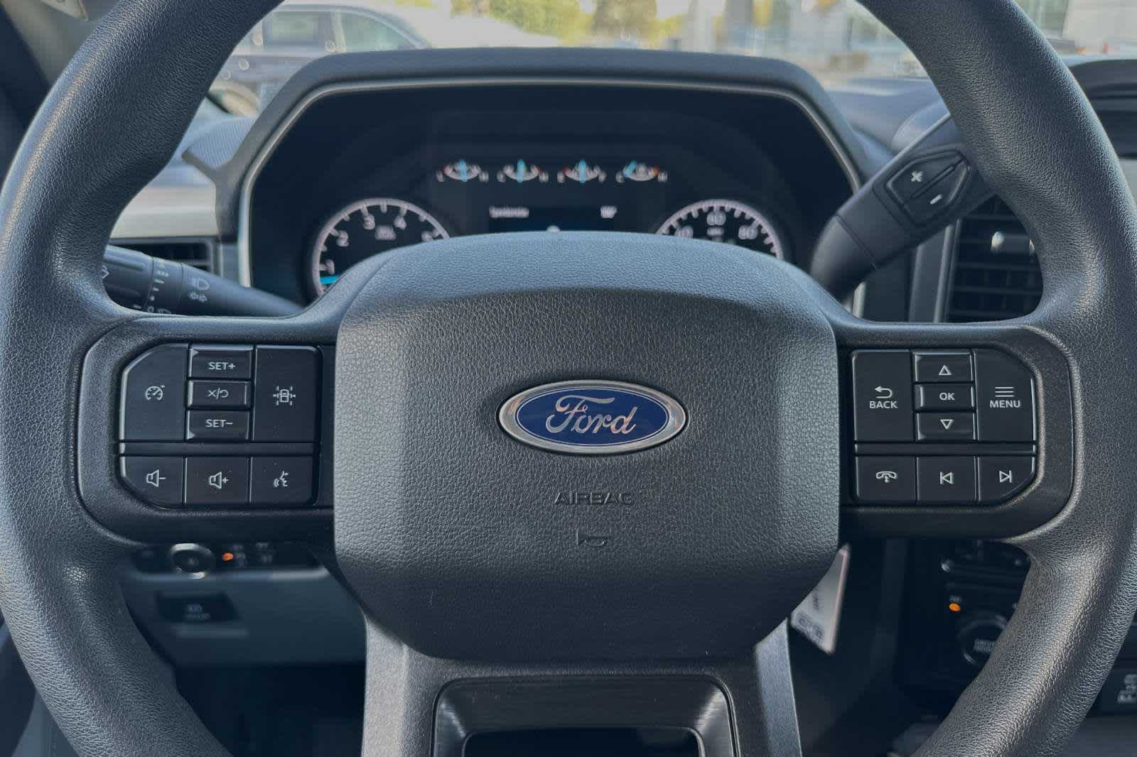 2021 Ford F-150 XLT 4WD SuperCrew 5.5 Box 21