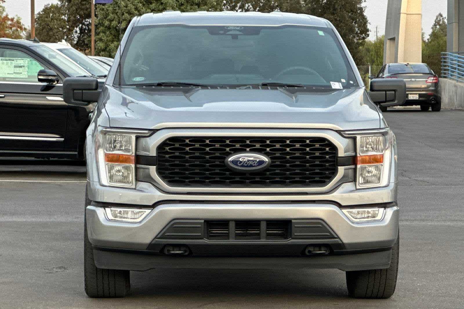 2022 Ford F-150 XL 4WD SuperCrew 5.5 Box 10