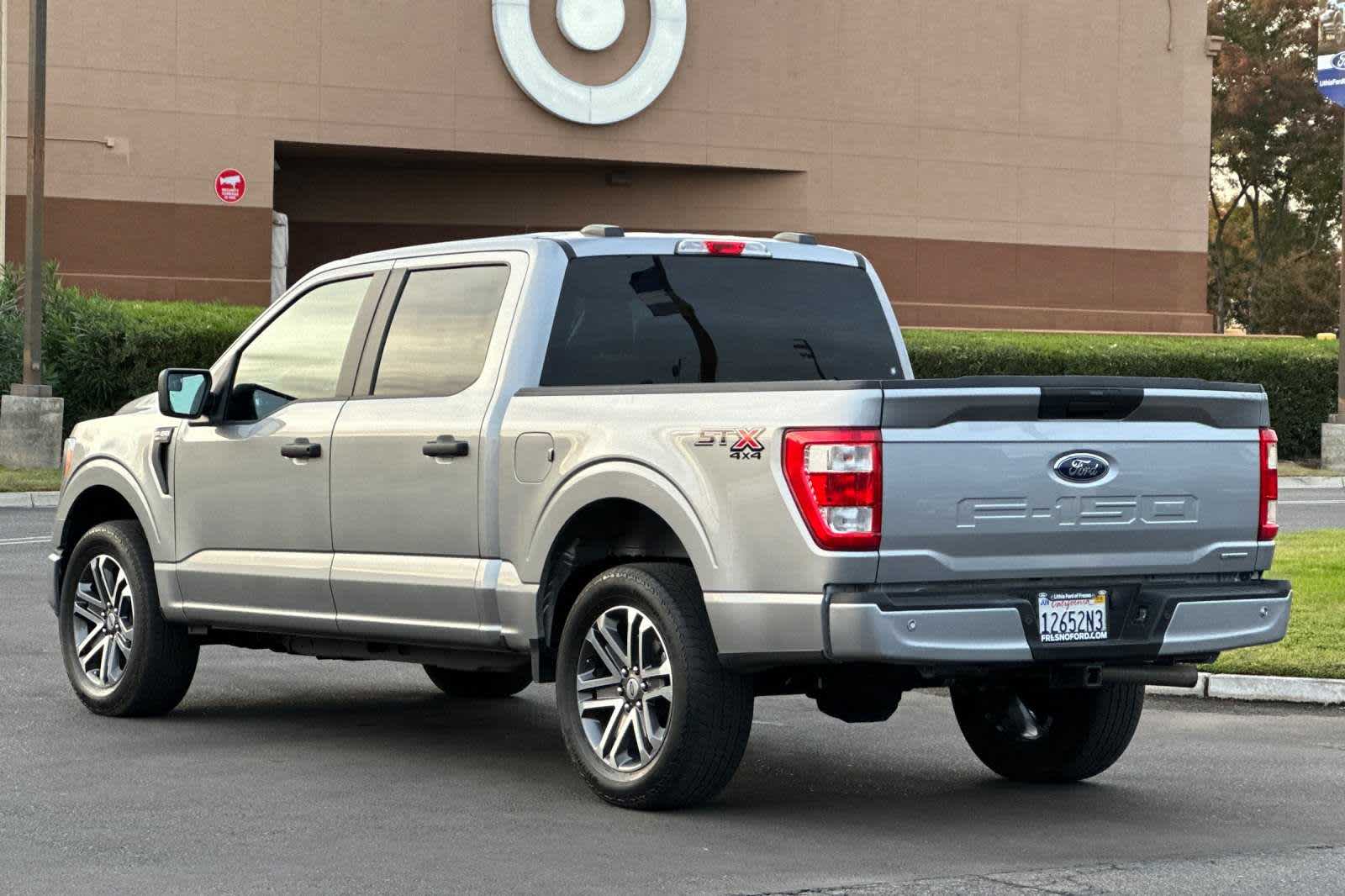 2022 Ford F-150 XL 4WD SuperCrew 5.5 Box 6