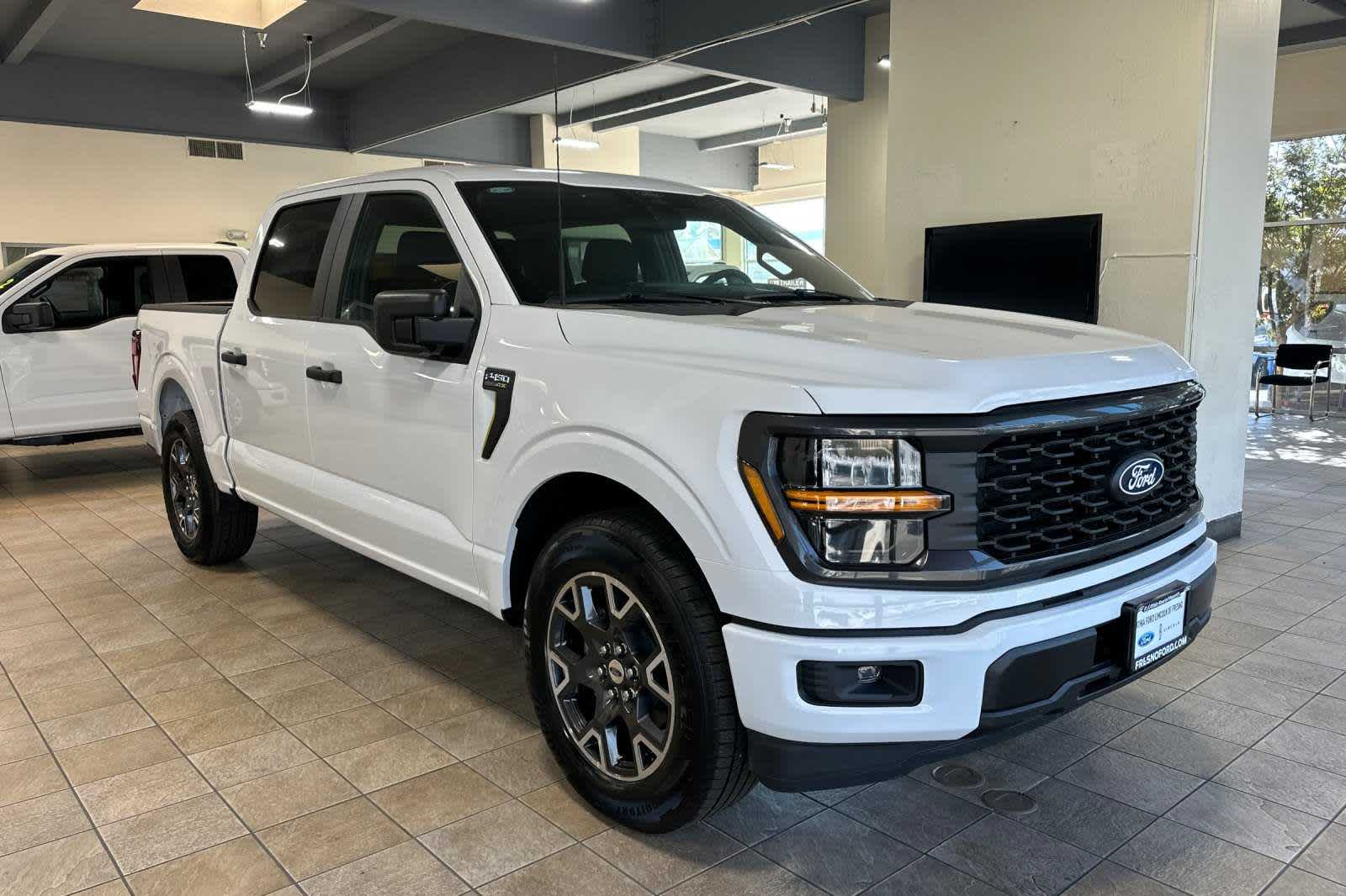 2024 Ford F-150 STX 2WD SuperCrew 5.5 Box 10