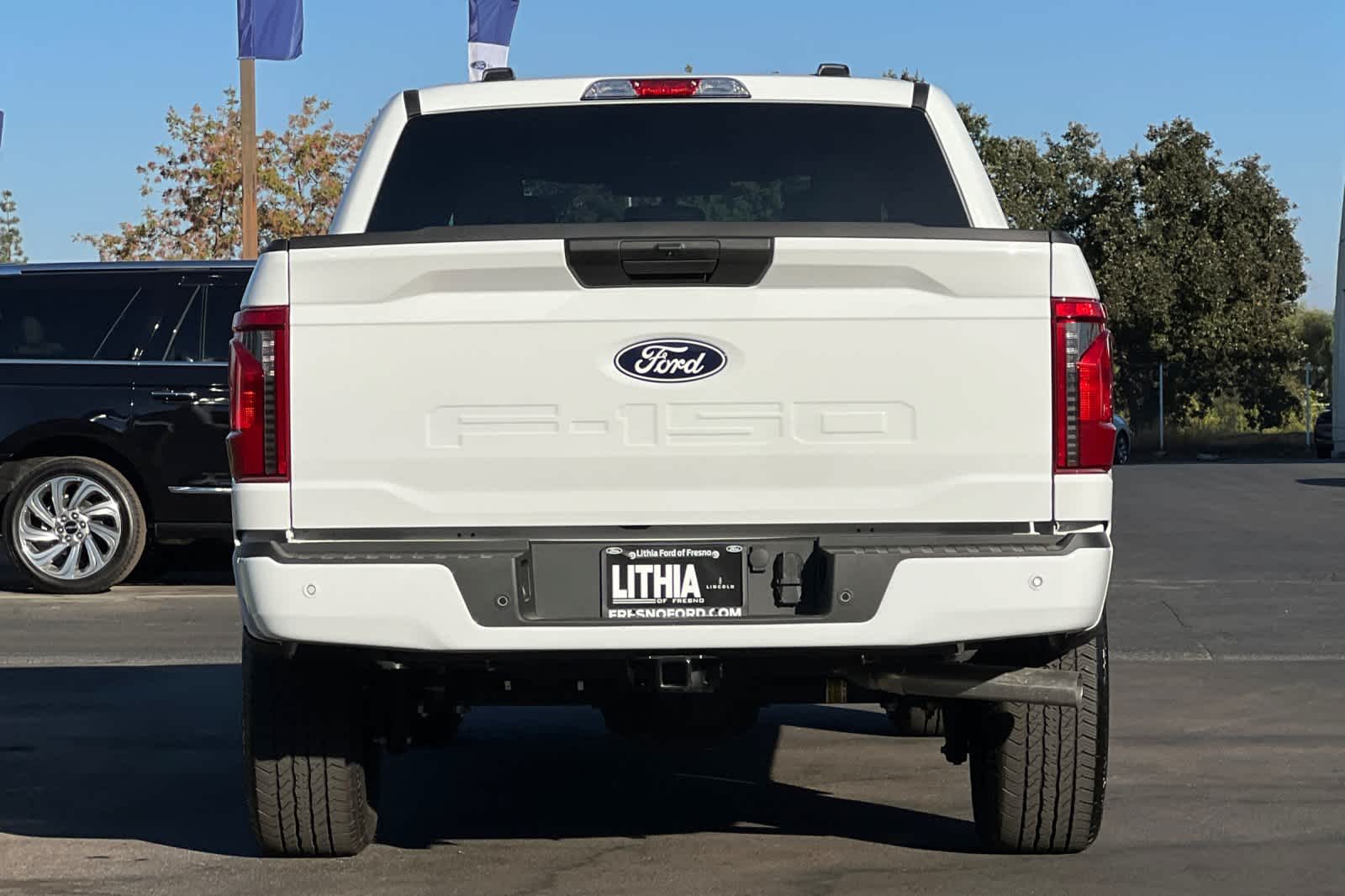 2024 Ford F-150 STX 4WD SuperCrew 5.5 Box 7