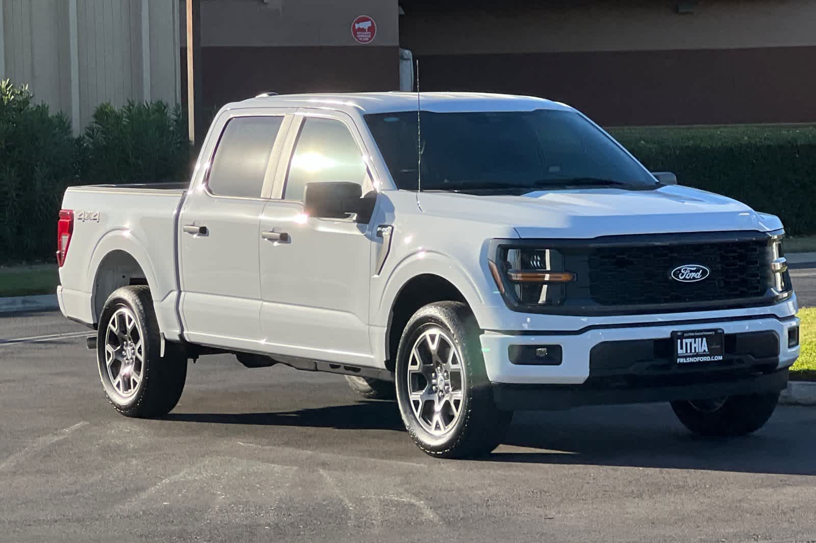 2024 Ford F-150 STX 4WD SuperCrew 5.5 Box 10