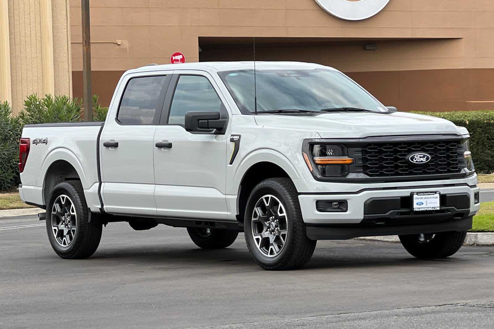 2024 Ford F-150 STX 4WD SuperCrew 5.5 Box 10