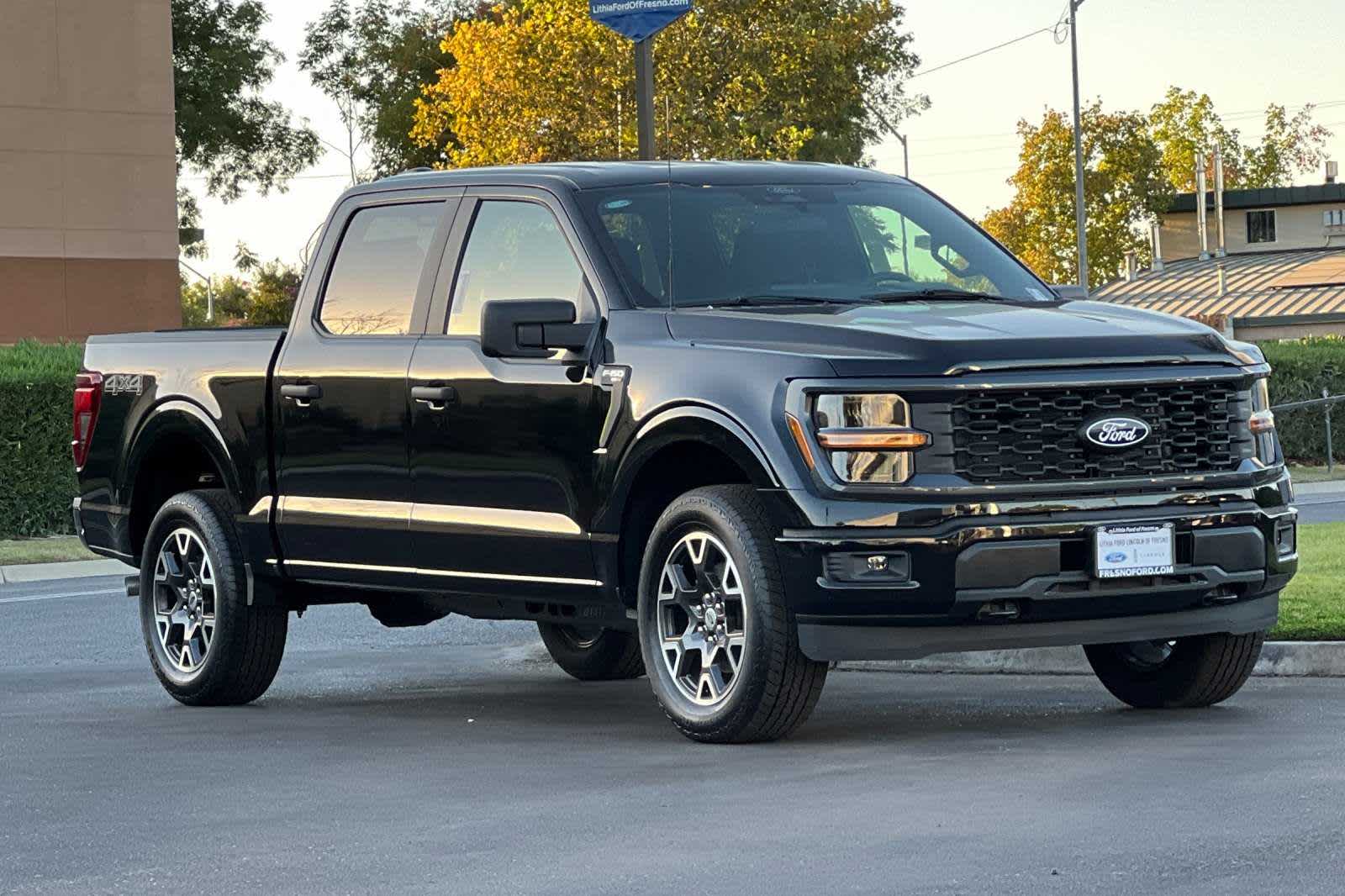 2024 Ford F-150 STX 4WD SuperCrew 5.5 Box 10