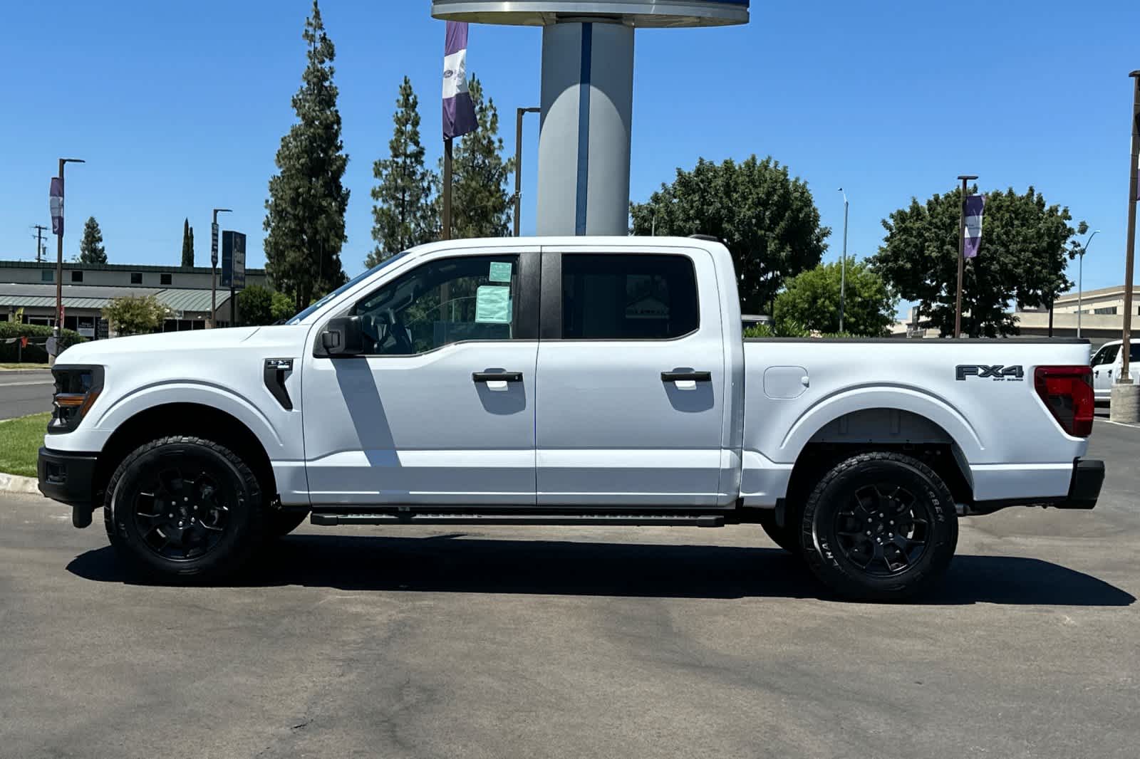 2024 Ford F-150 STX 4WD SuperCrew 5.5 Box 5