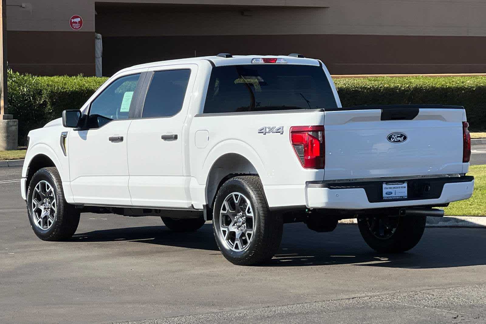 2024 Ford F-150 STX 4WD SuperCrew 5.5 Box 6