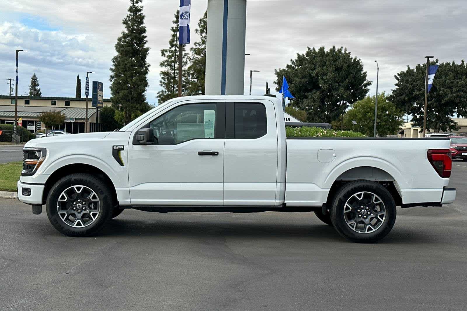 2024 Ford F-150 STX 2WD SuperCab 6.5 Box 5