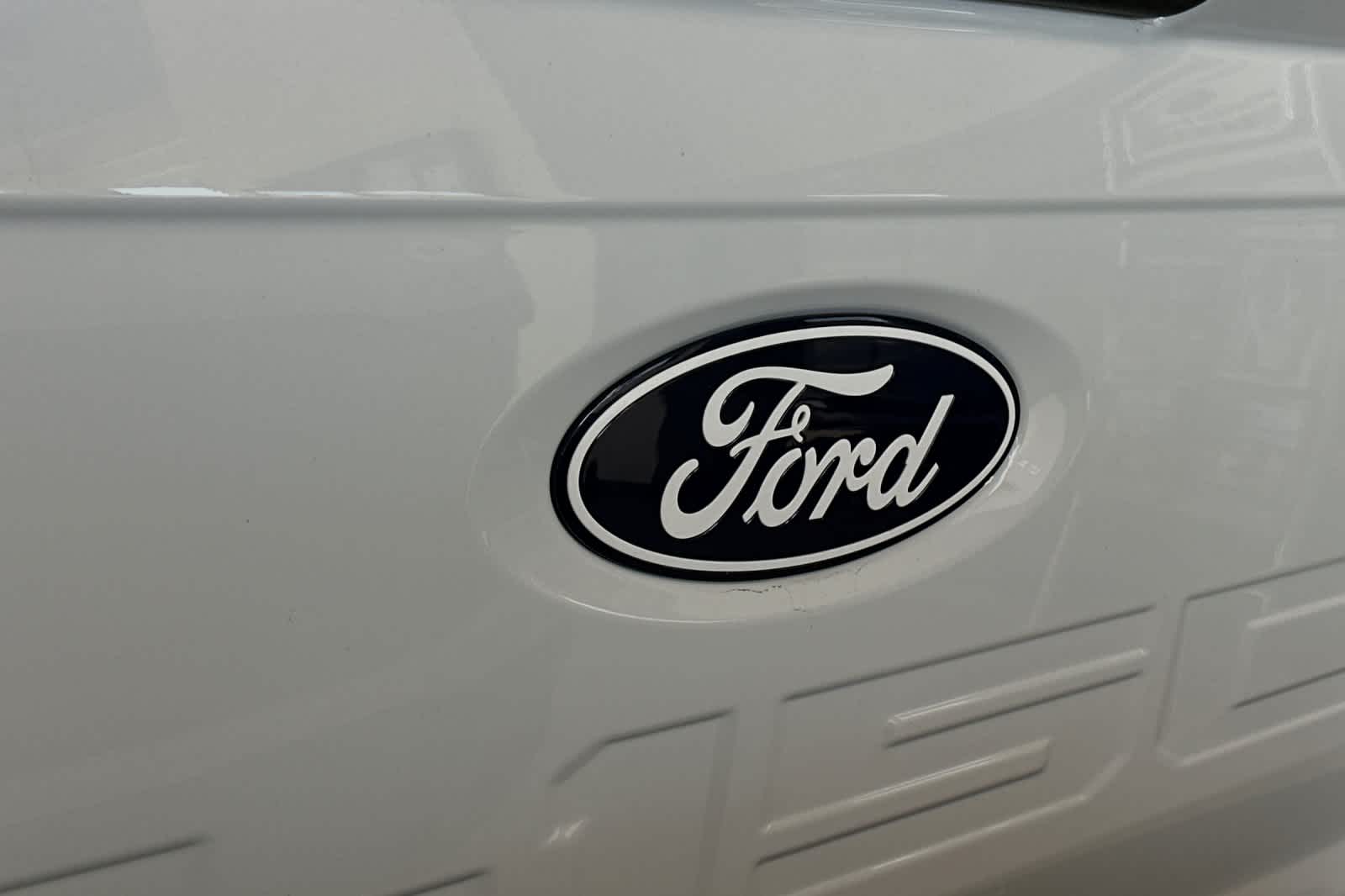 2024 Ford F-150 STX 2WD SuperCab 6.5 Box 25