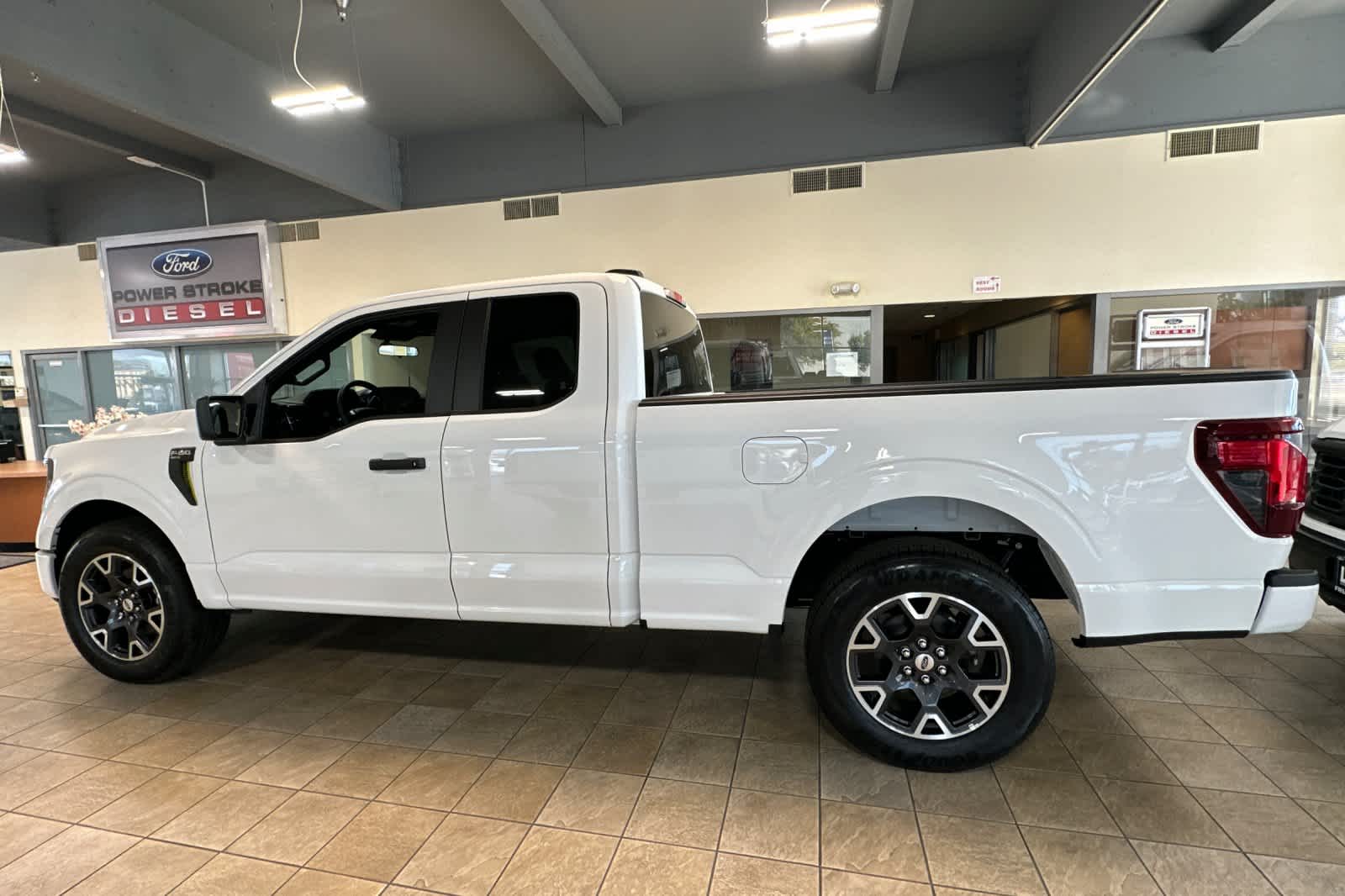 2024 Ford F-150 STX 2WD SuperCab 6.5 Box 5