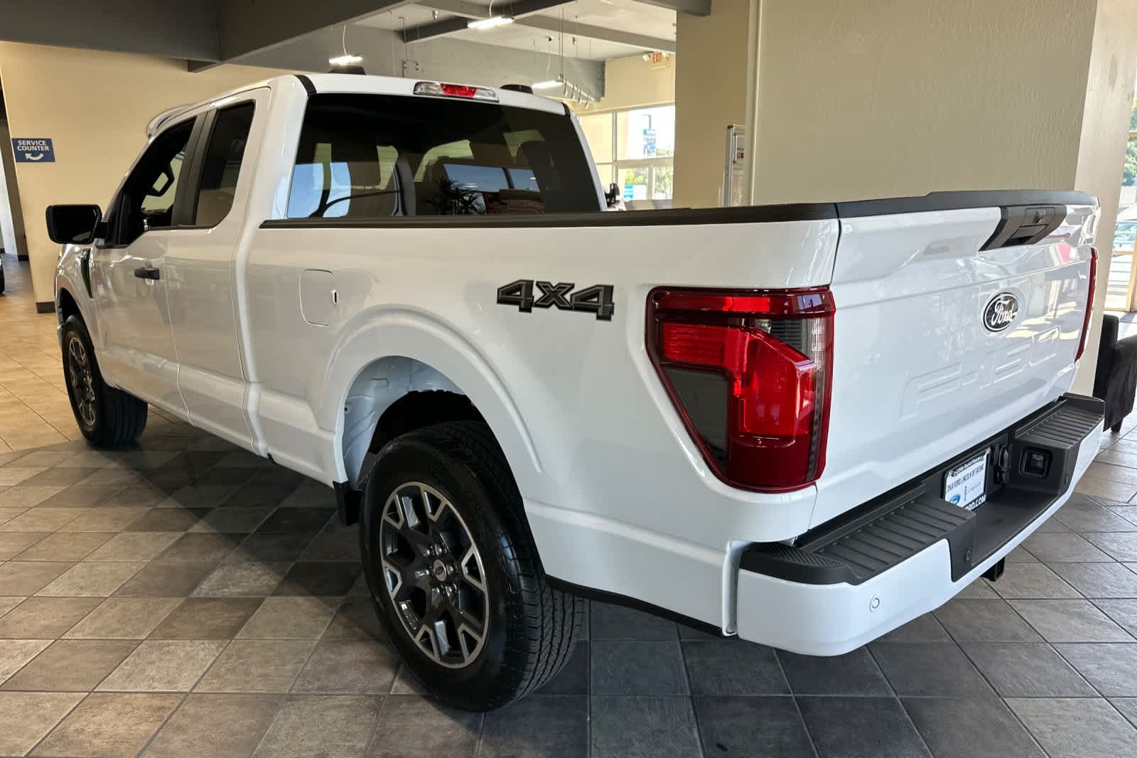 2024 Ford F-150 STX 4WD SuperCab 6.5 Box 6