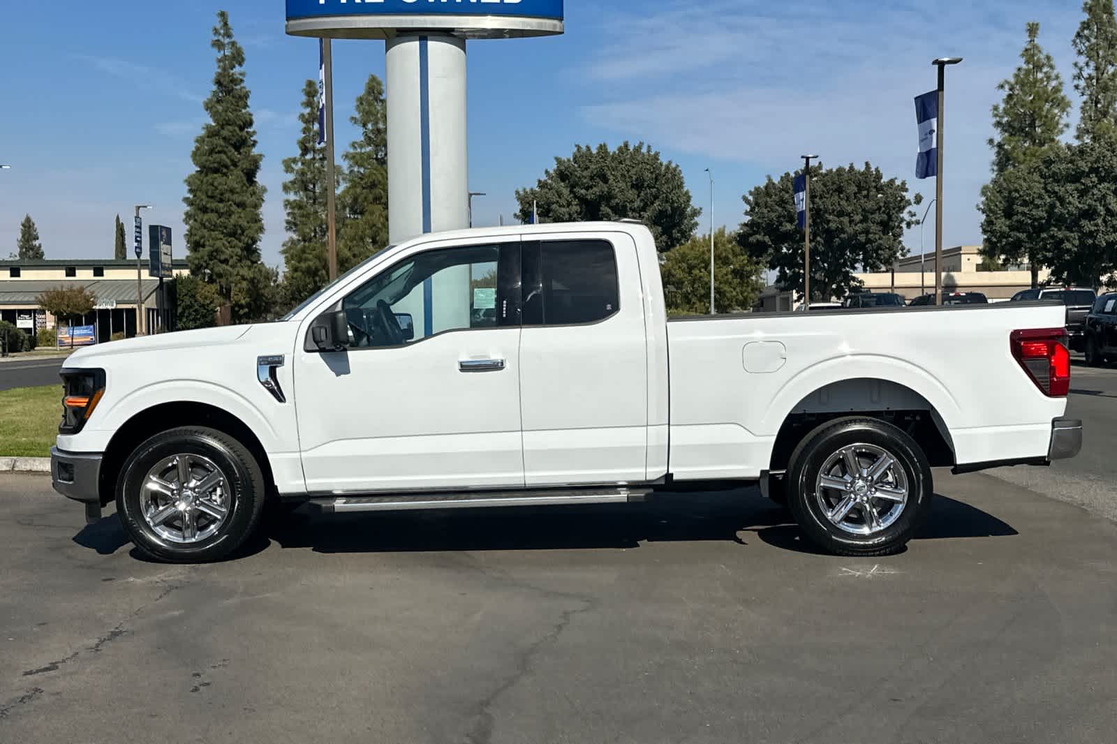 2024 Ford F-150 XLT 2WD SuperCab 6.5 Box 4