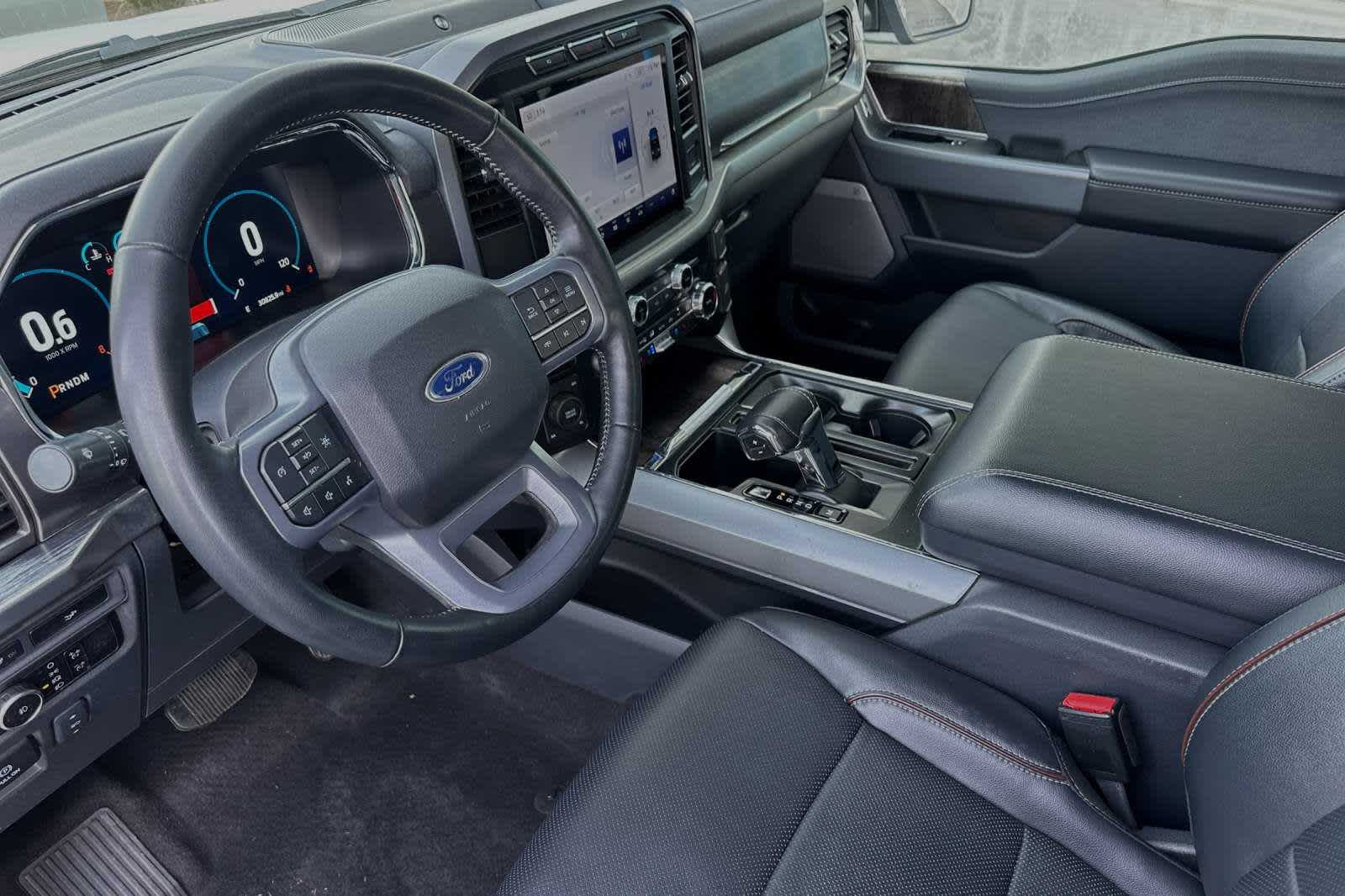 2023 Ford F-150 LARIAT 4WD SuperCrew 5.5 Box 11