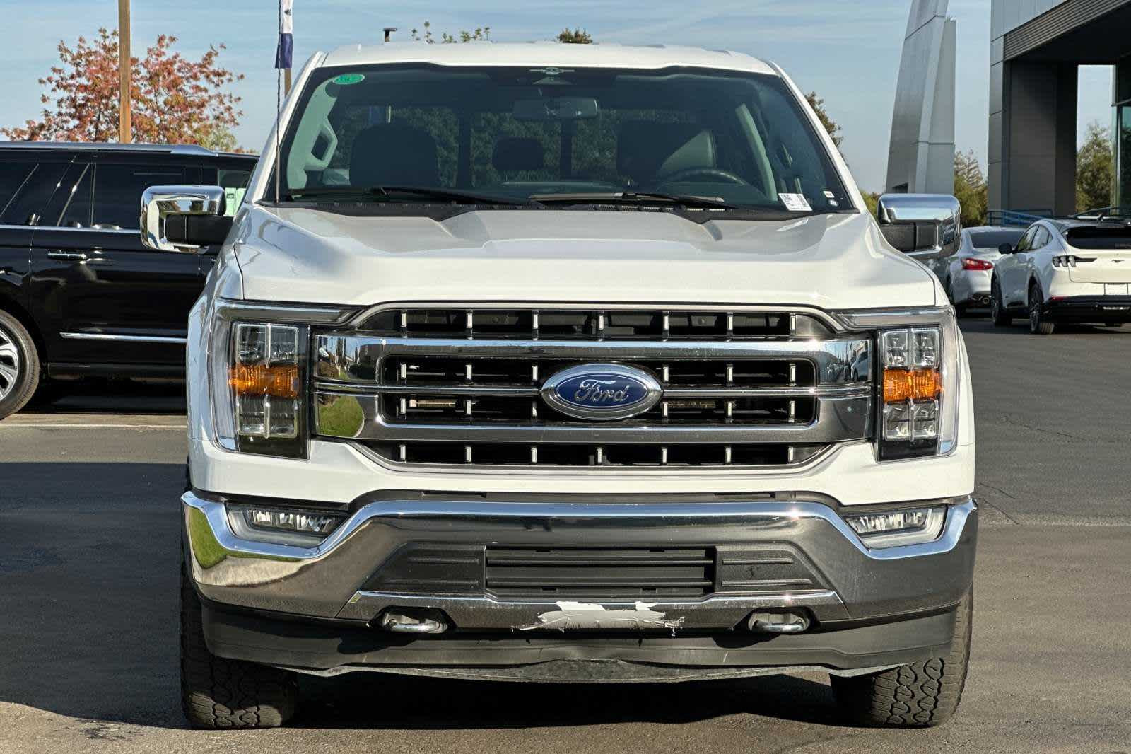 2023 Ford F-150 LARIAT 4WD SuperCrew 5.5 Box 10