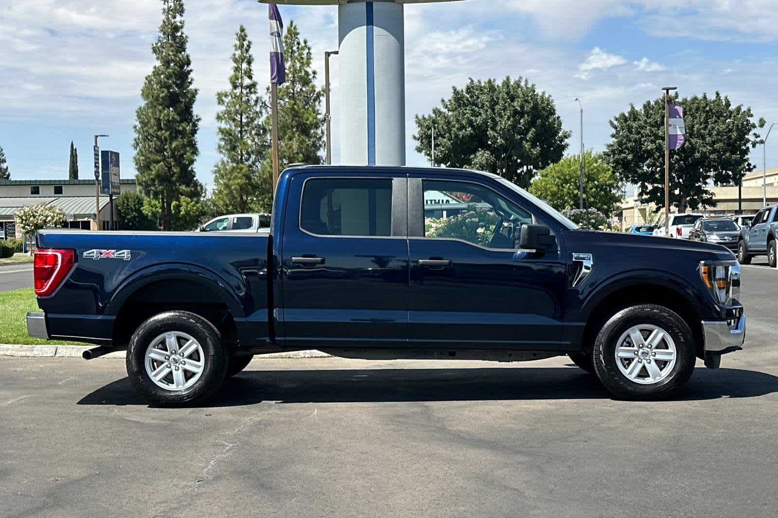 2023 Ford F-150 XLT 4WD SuperCrew 5.5 Box 9