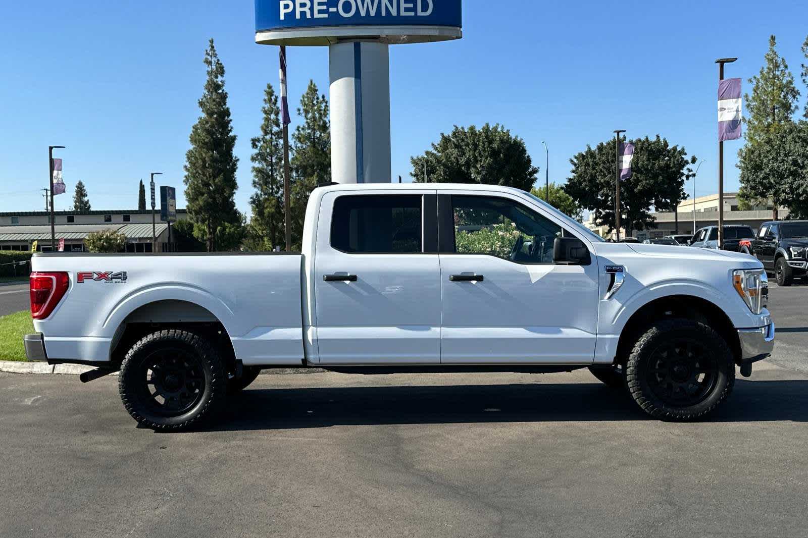 2022 Ford F-150 XLT 4WD SuperCrew 6.5 Box 8