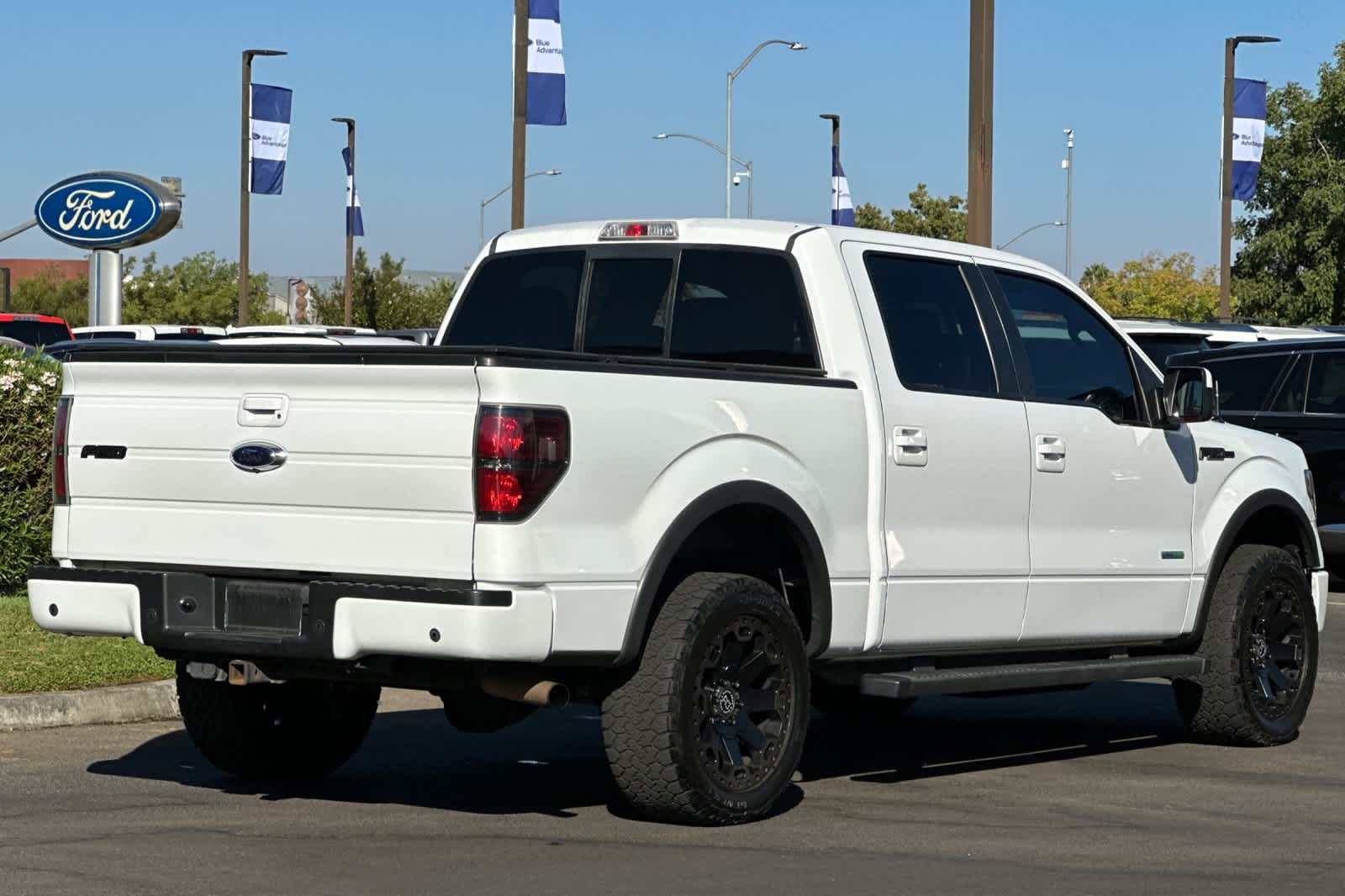 2014 Ford F-150 FX4 4WD SuperCrew 145 2