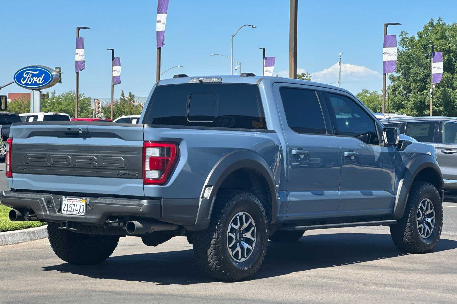 2023 Ford F-150 Raptor 4WD SuperCrew 5.5 Box 2