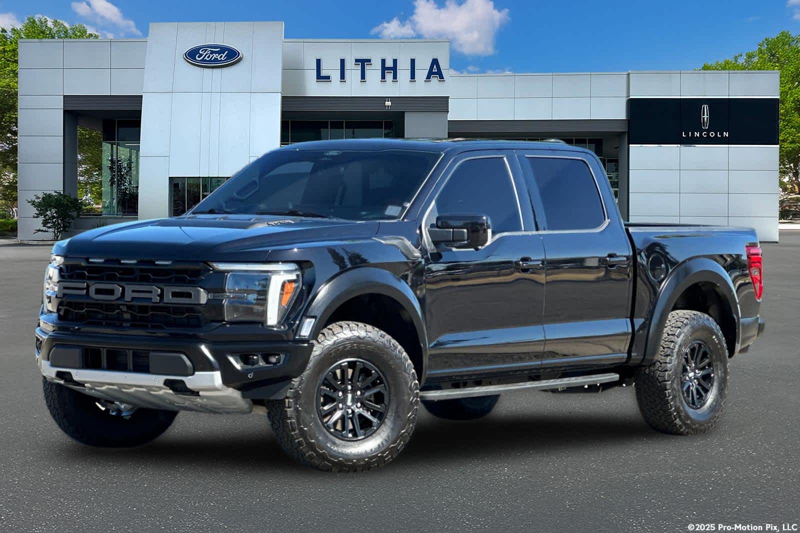 2025 Ford F-150 Raptor SuperCrew 4WD