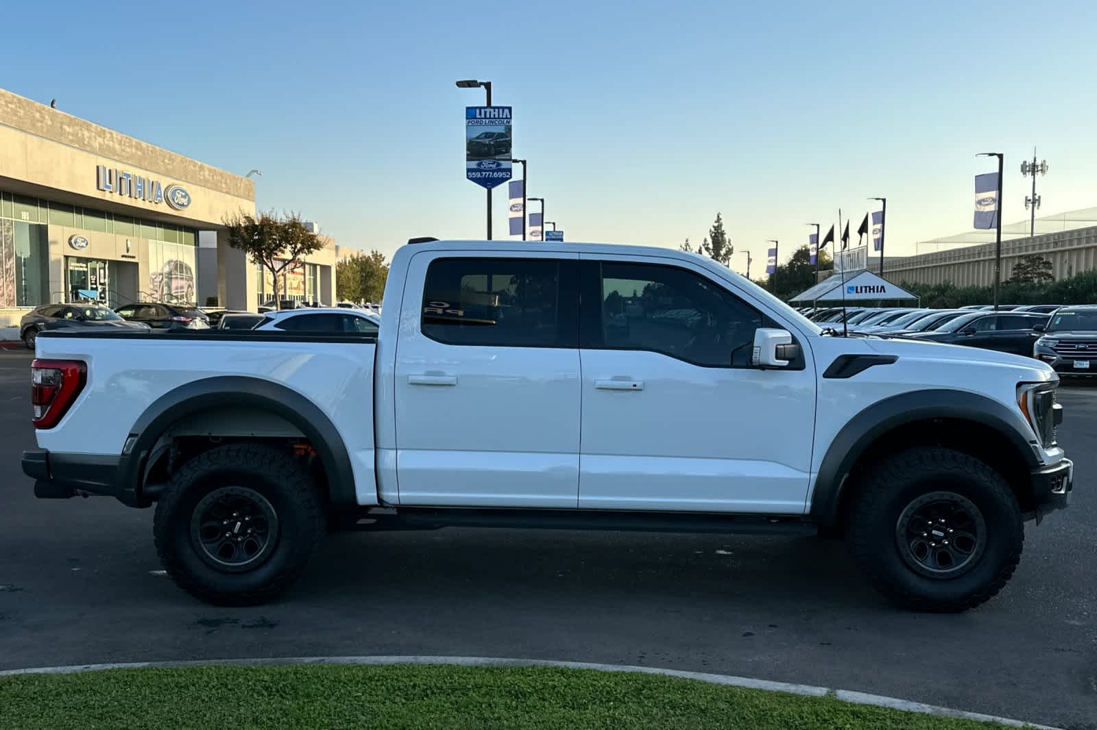 2023 Ford F-150 Raptor 4WD SuperCrew 5.5 Box 9