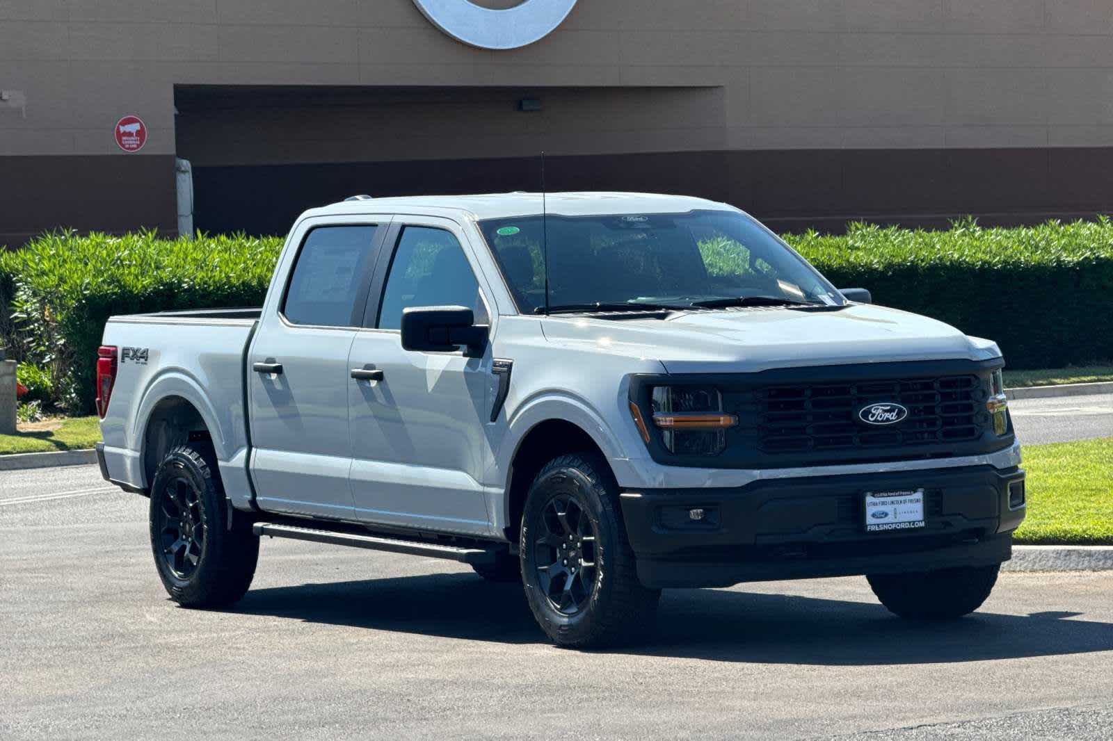 2024 Ford F-150 STX 4WD SuperCrew 5.5 Box 10