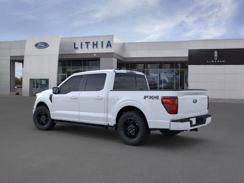 2024 Ford F-150 XLT 4WD SuperCrew 5.5 Box 4