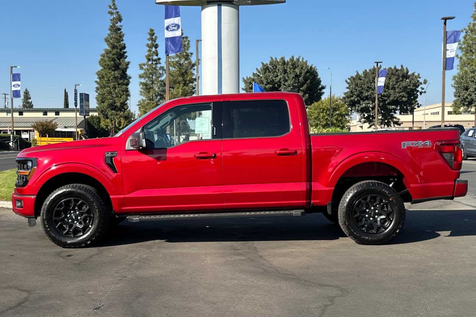 2024 Ford F-150 XLT 4WD SuperCrew 5.5 Box 5