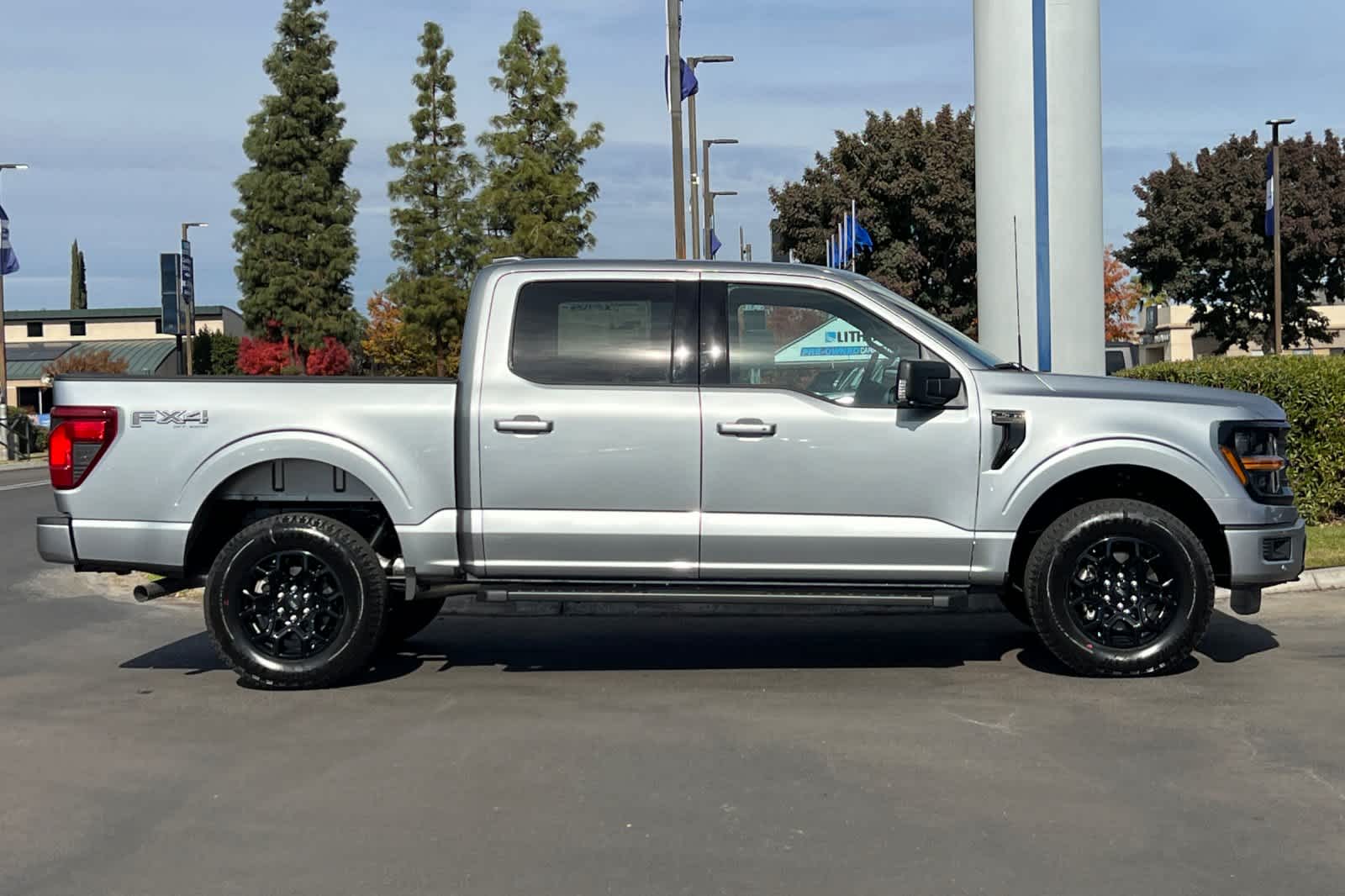 2024 Ford F-150 XLT 4WD SuperCrew 5.5 Box 8