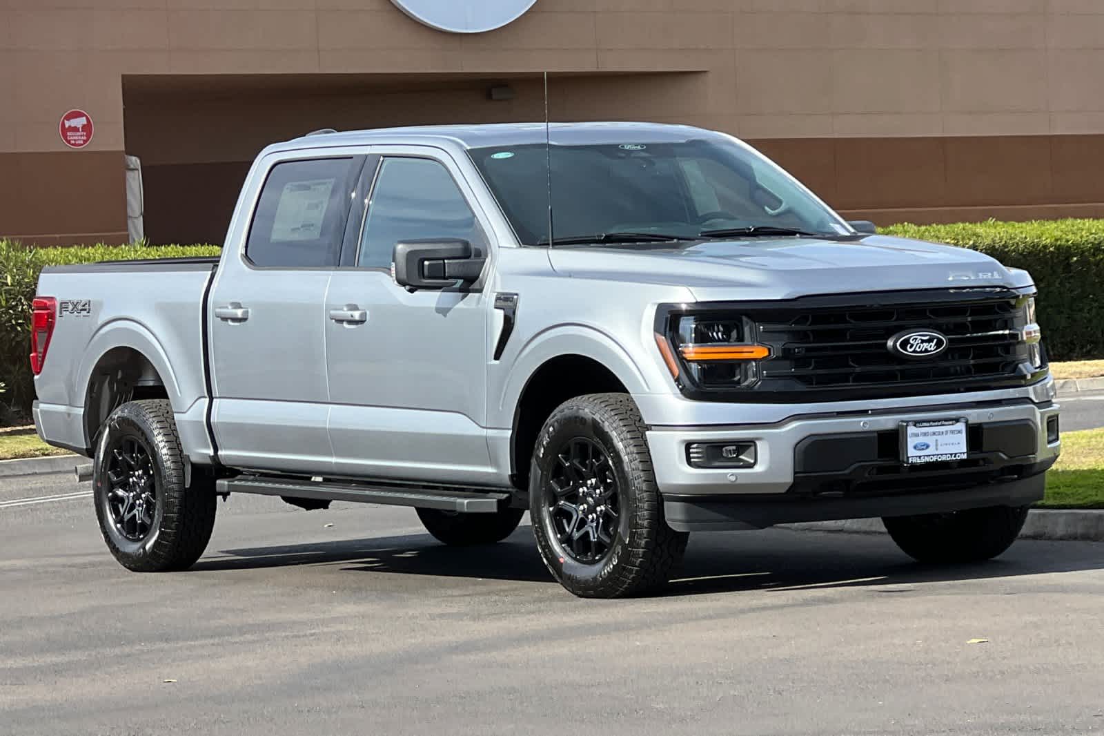 2024 Ford F-150 XLT 4WD SuperCrew 5.5 Box 10