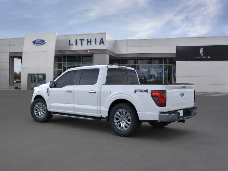 2024 Ford F-150 XLT 4WD SuperCrew 5.5 Box 4