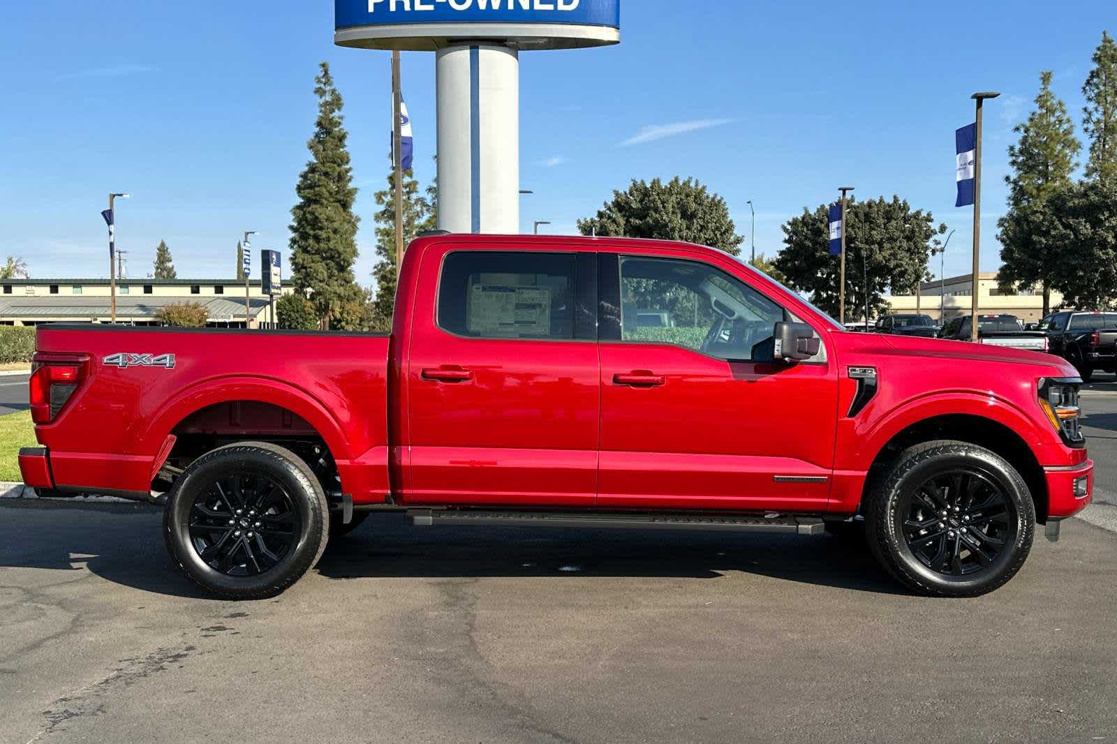 2024 Ford F-150 XLT 4WD SuperCrew 5.5 Box 8