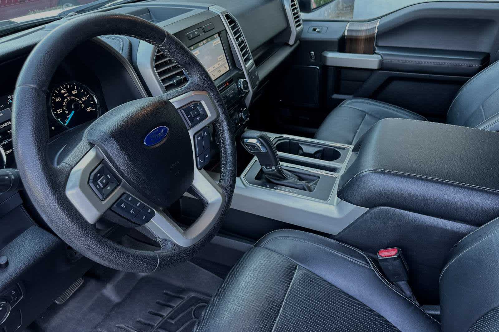 2016 Ford F-150  11