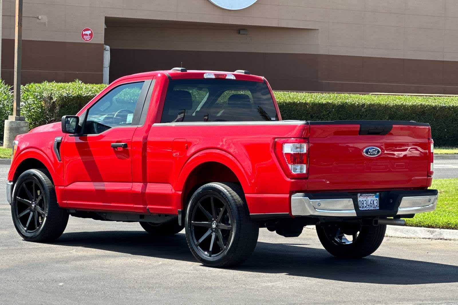 2021 Ford F-150 XL 2WD Reg Cab 6.5 Box 4