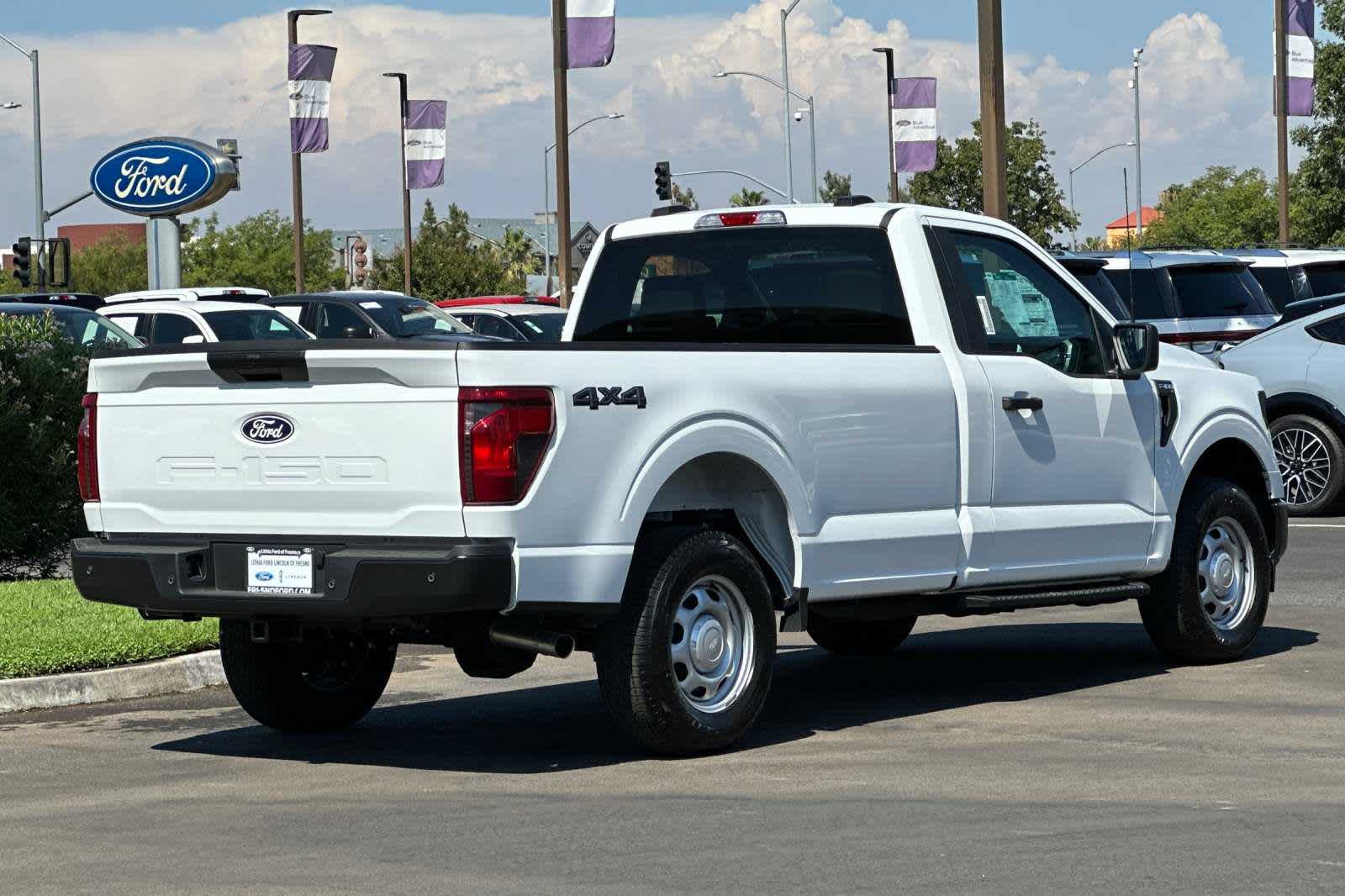 2024 Ford F-150 XL 4WD Reg Cab 8 Box 2