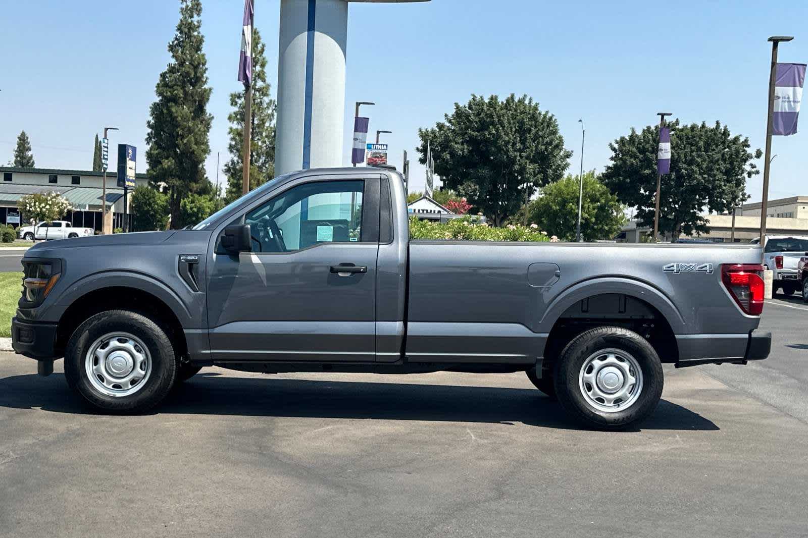 2024 Ford F-150 XL 4WD Reg Cab 8 Box 3