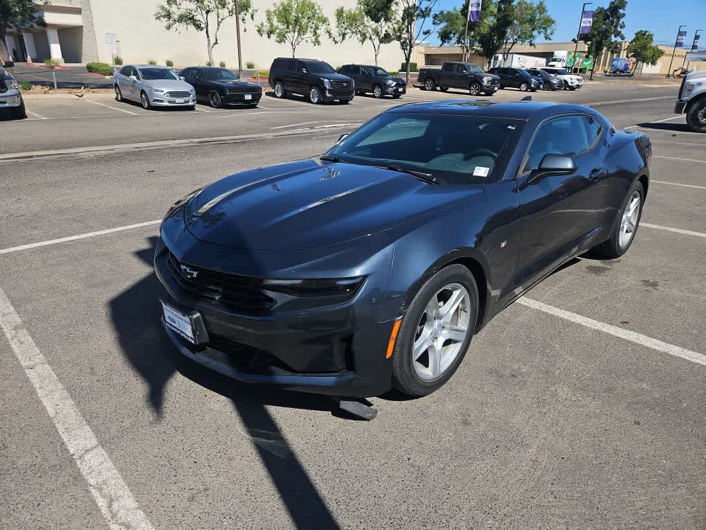 Shadow Gray Metallic 2022 Chevrolet Camaro Coupe Rear-Wheel Drive 6-Speed Manual