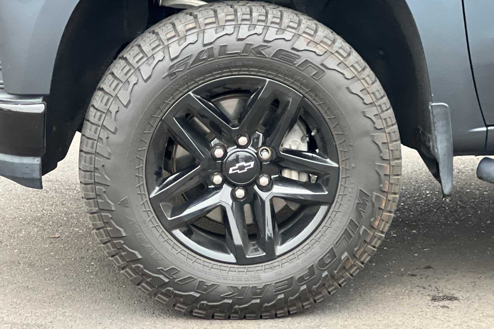 2019 Chevrolet Silverado 1500 LT Trail Boss 4WD Crew Cab 147 25