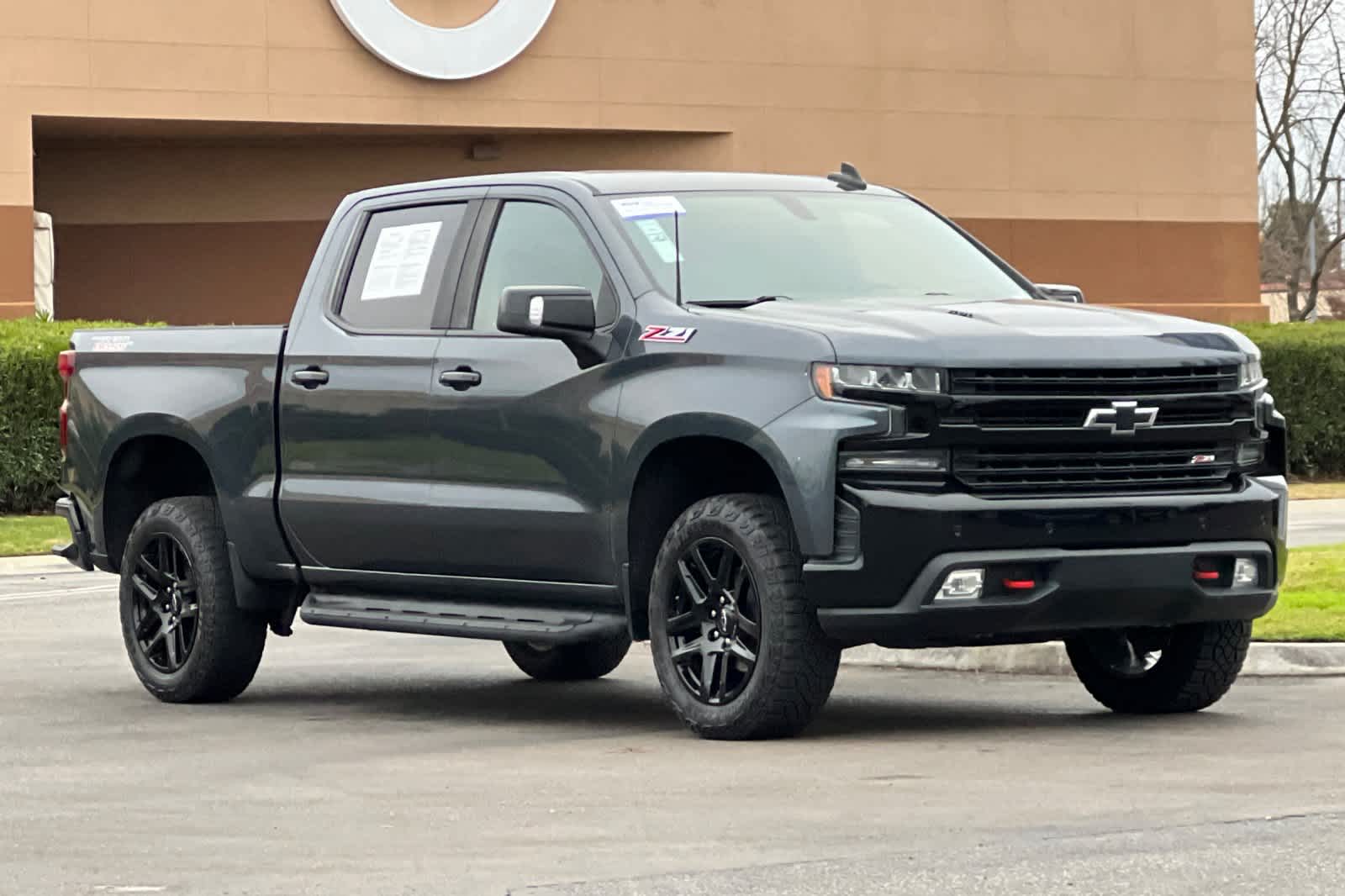 2021 Chevrolet Silverado 1500 LT Trail Boss 4WD Crew Cab 147 9